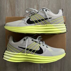 Nike Lunar Roam ‘Neutral Grey’